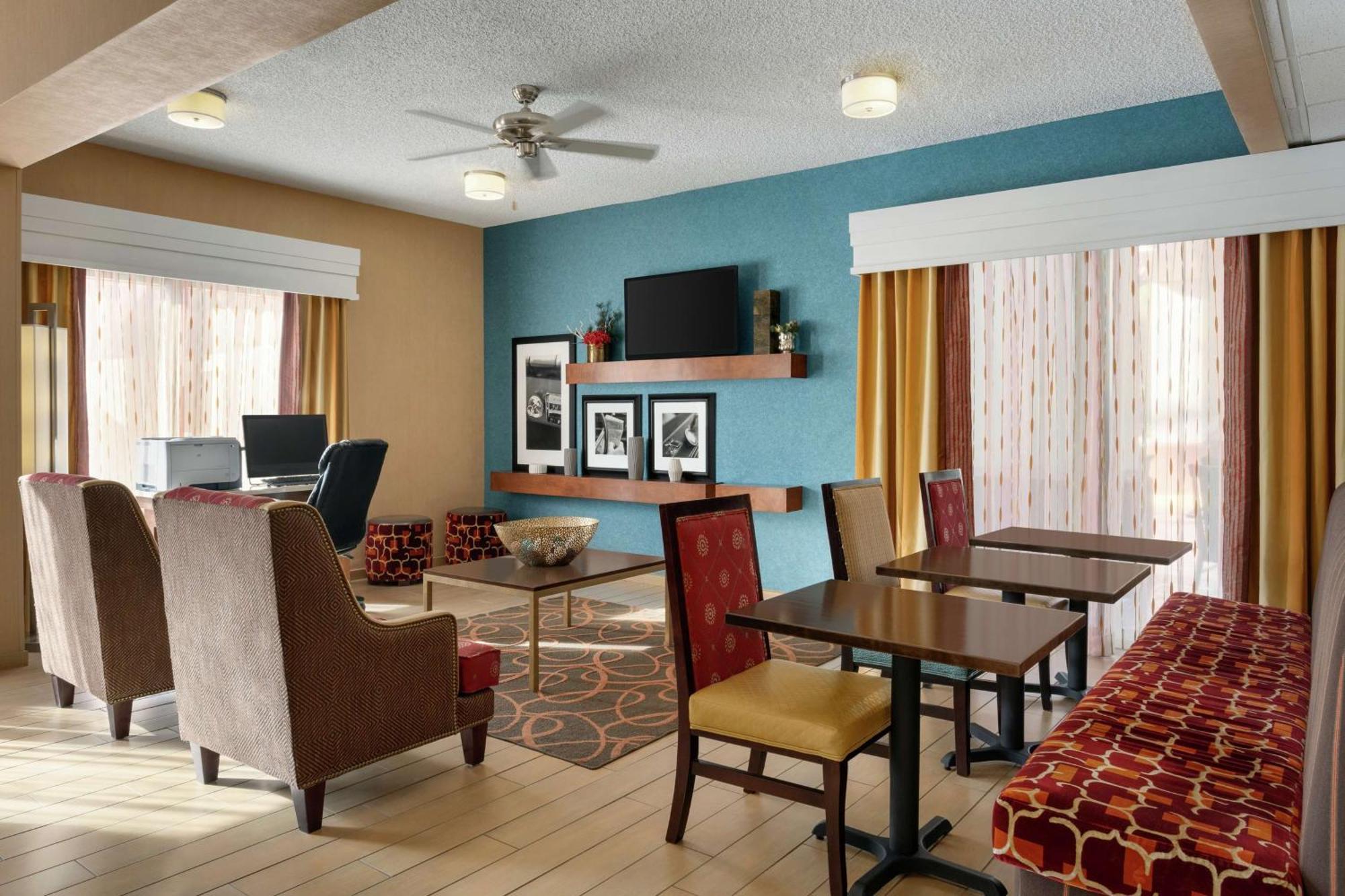 Hampton Inn Phoenix-Чандлер Экстерьер фото